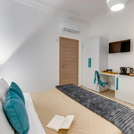 Anima Guest house *